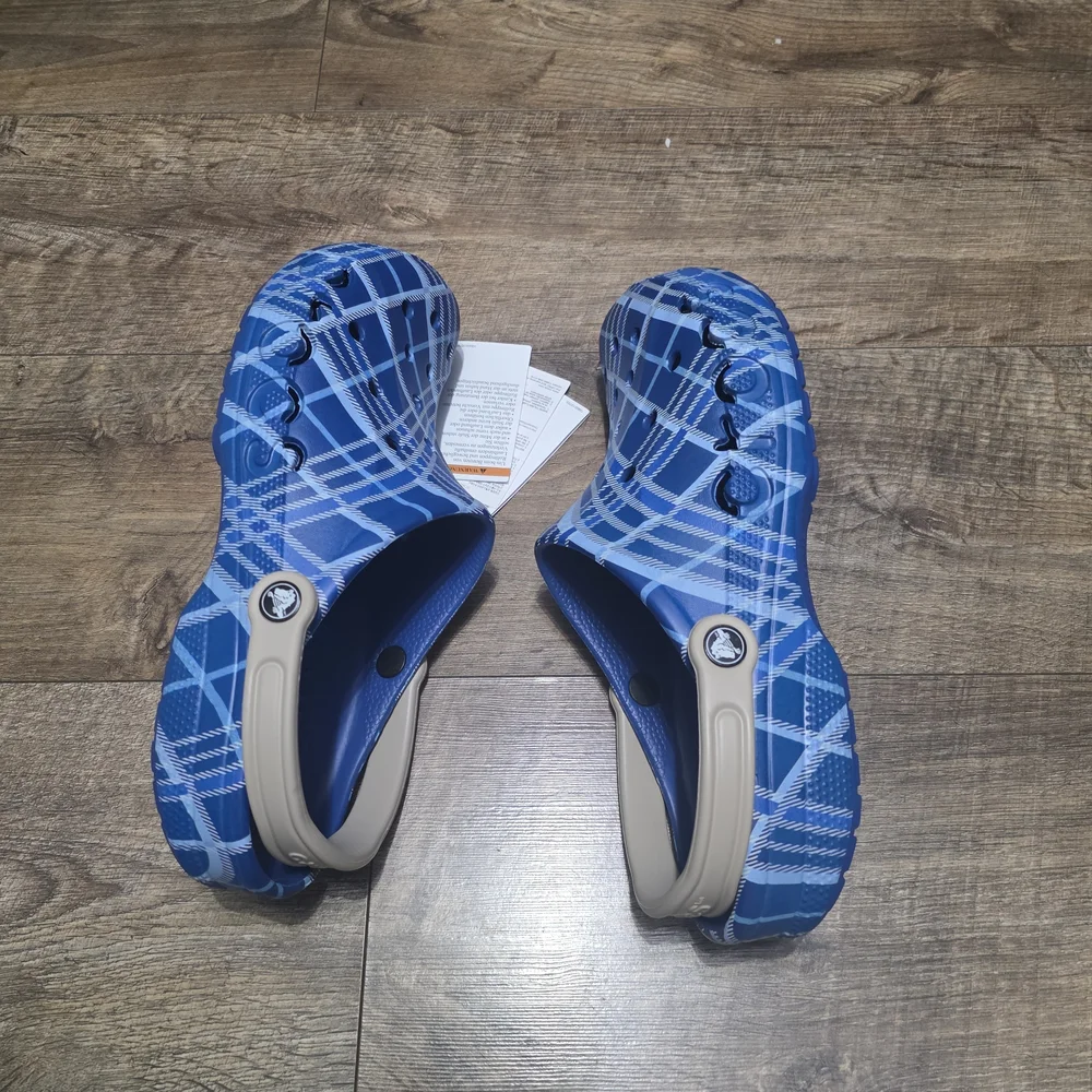 New Crocs Comfort Sandals Men Size 12